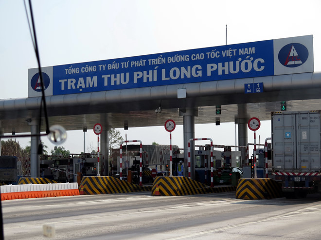 VEC[-]cấm[-]vĩnh[-]viễn[-]2[-]phương[-]tiện[-]là[-]trái[-]pháp[-]luật